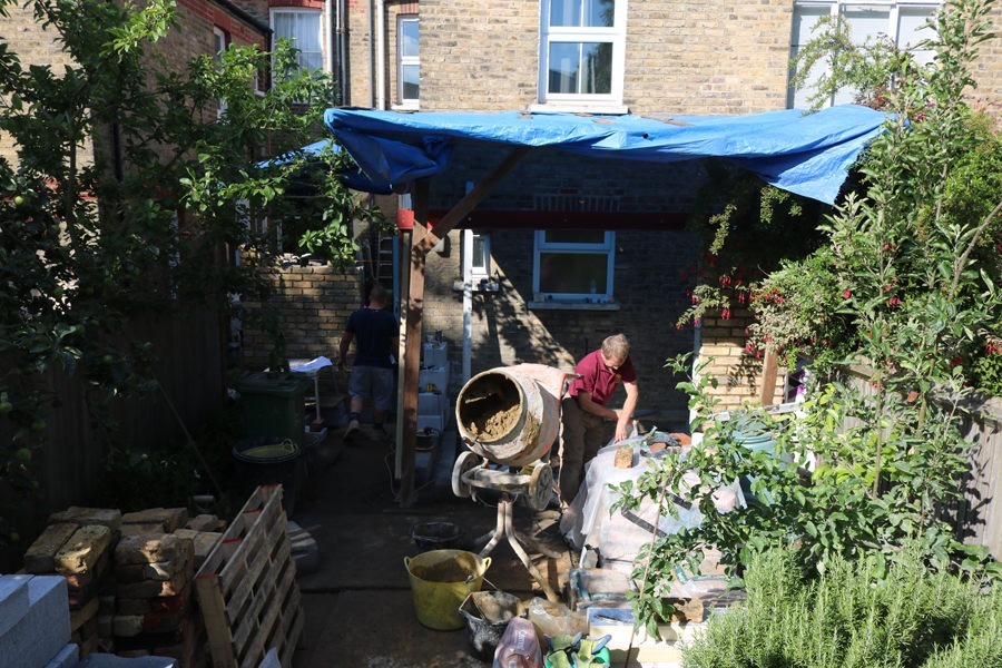 0527 construction of rear and side extensions in NW5 London